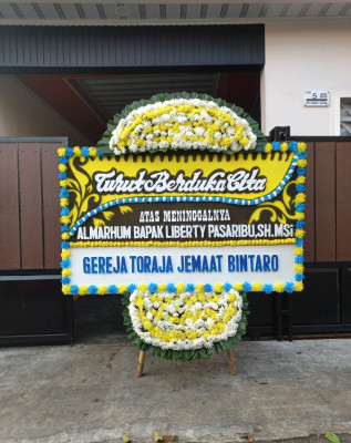 Papan Bunga Duka di Tongole