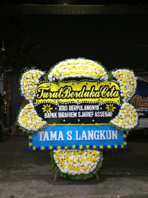 Papan Bunga Duka di Tongole